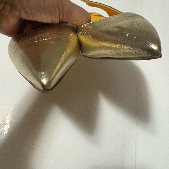 Mara Bini Italian Made Gold Leather Kitten Heel Slingbacks. 2in Heel. EU 38. - Picture 6 of 16